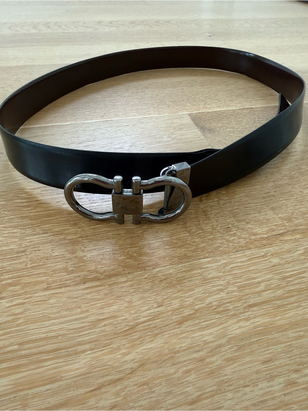 Authentic Ferragamo Mens Black Leather Belt